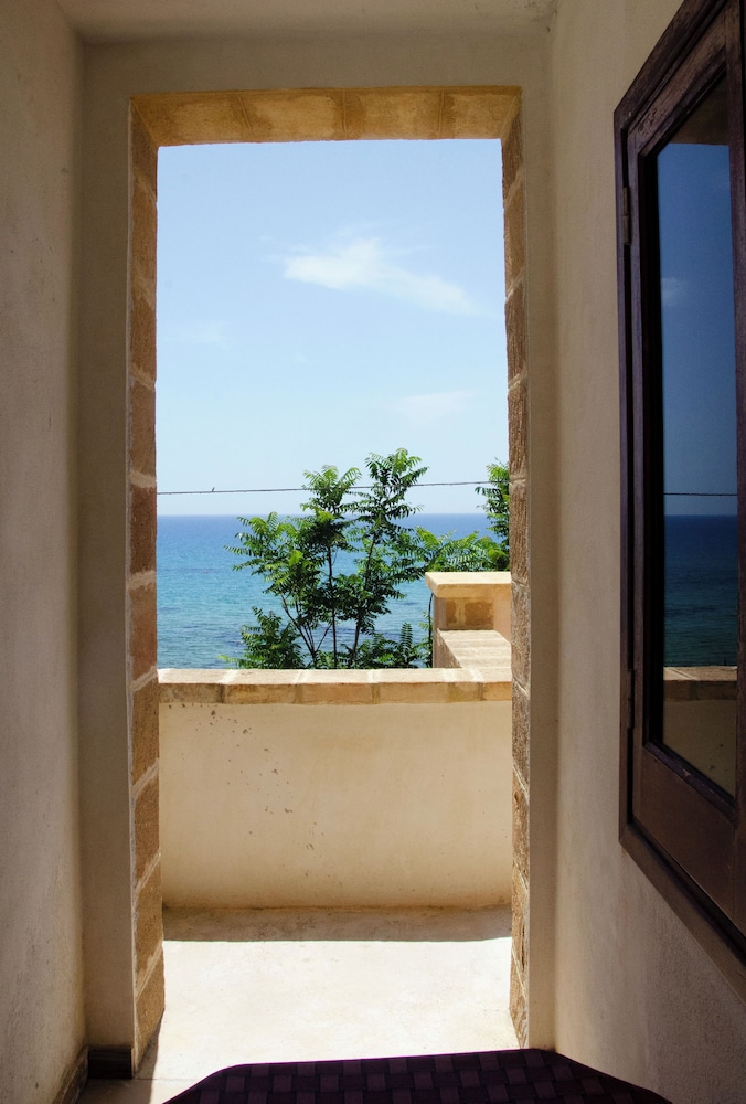 

Bari - Marinella di Selinunte - La Rosa Hotel - Selinunte