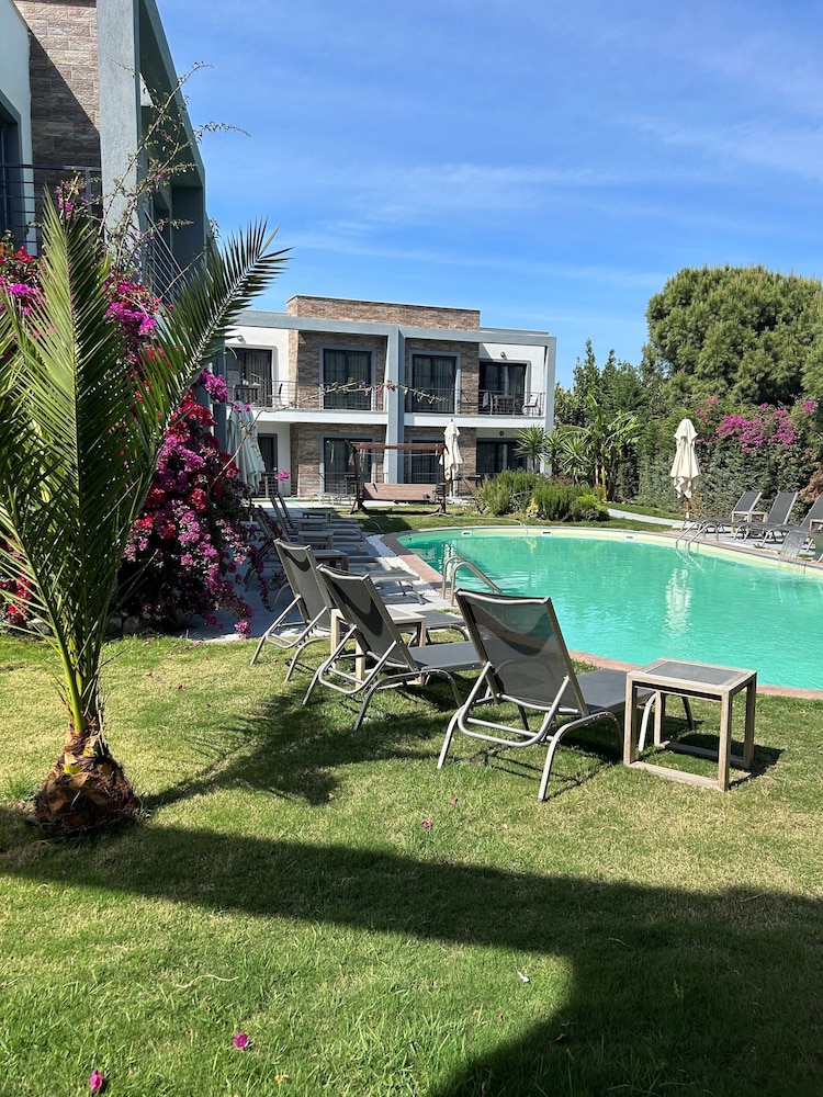 

Roma - Gundogan - Malta Hotel Bodrum
