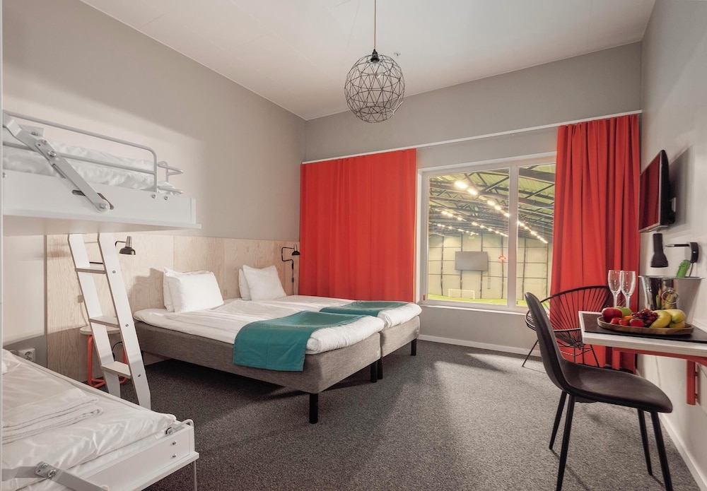 

Roma - Hisings Backa - Kviberg Park Hotel & Conference