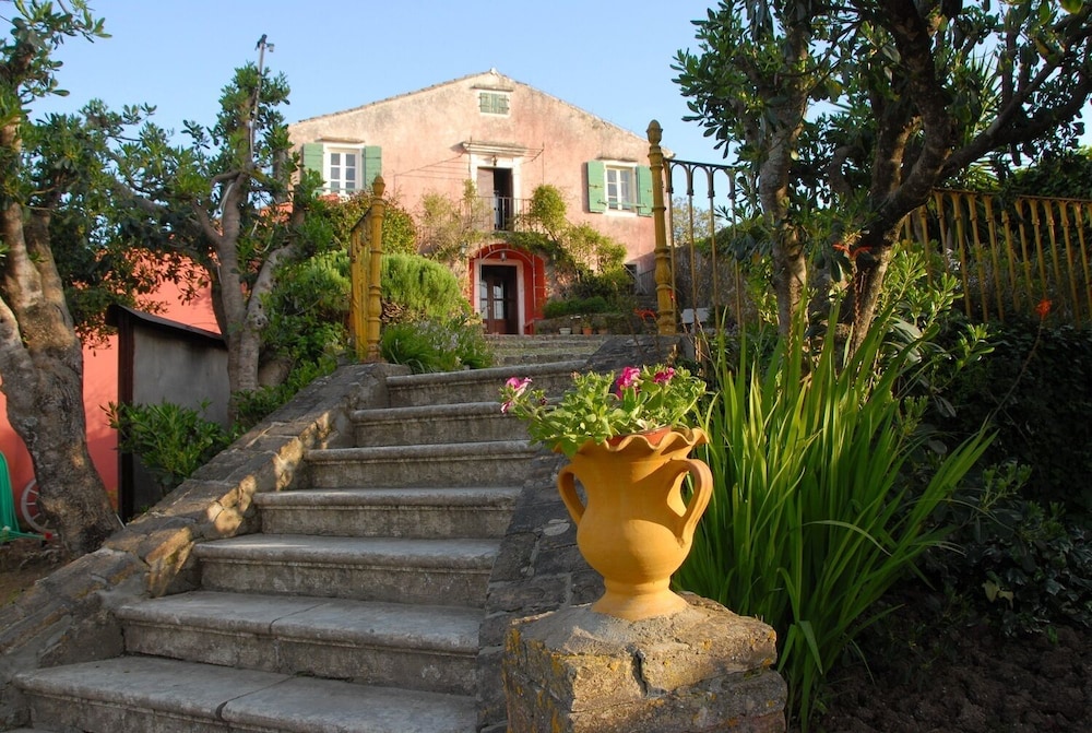 

Catania - Barbati - Fundana Villas