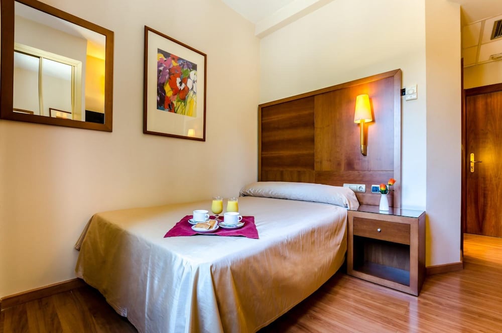 

Milano - Granada - Hotel Saylu