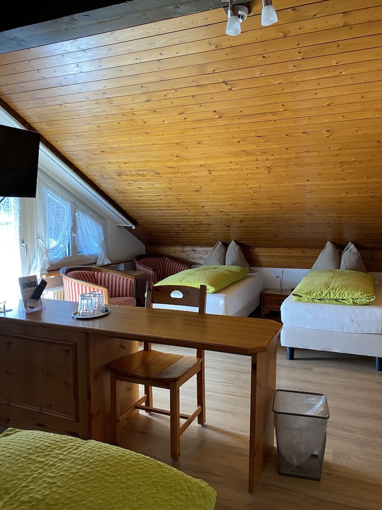 

Bari - Zermatt - Hotel Adonis