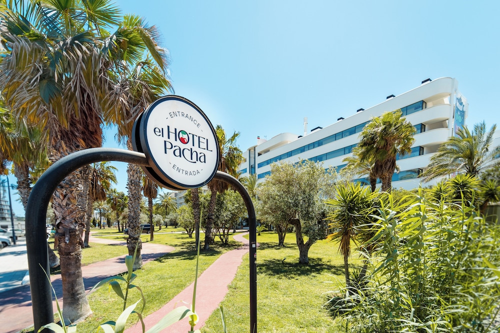 

Lamezia Terme - Cala Llonga - El Hotel Pacha