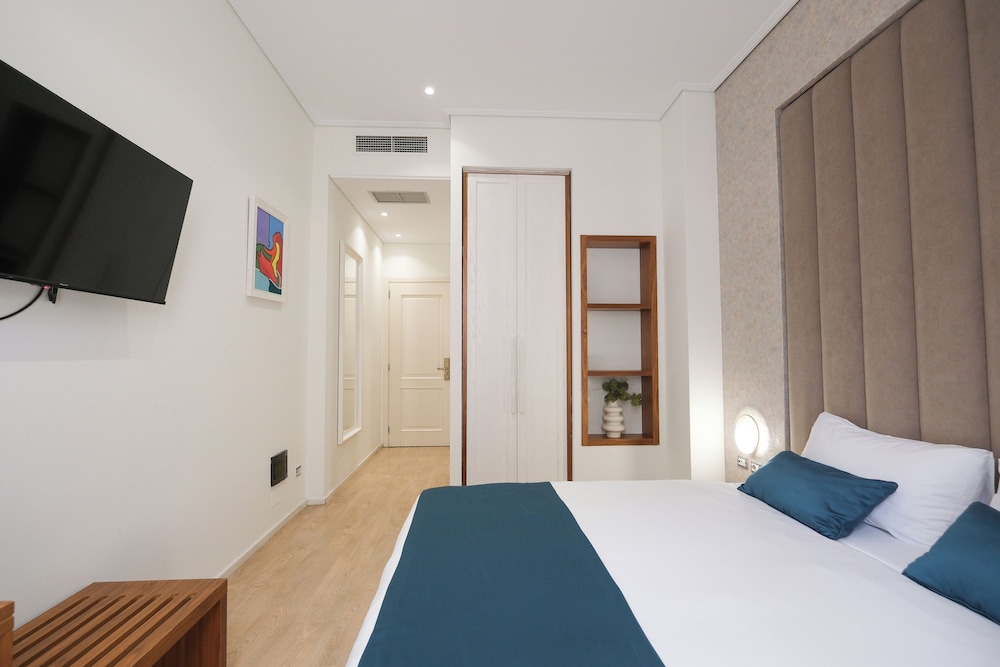 

Bologna - Tirana - Golden City Hotel & Spa