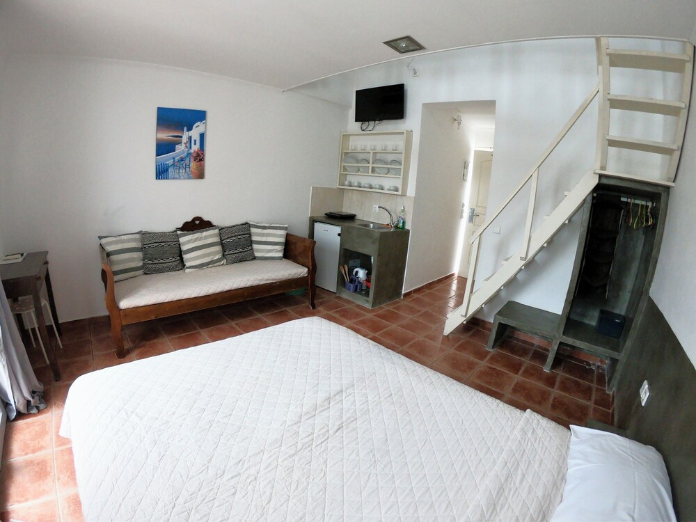 

Napoli - Fira - Anny Studios & Rooms Perissa Beach