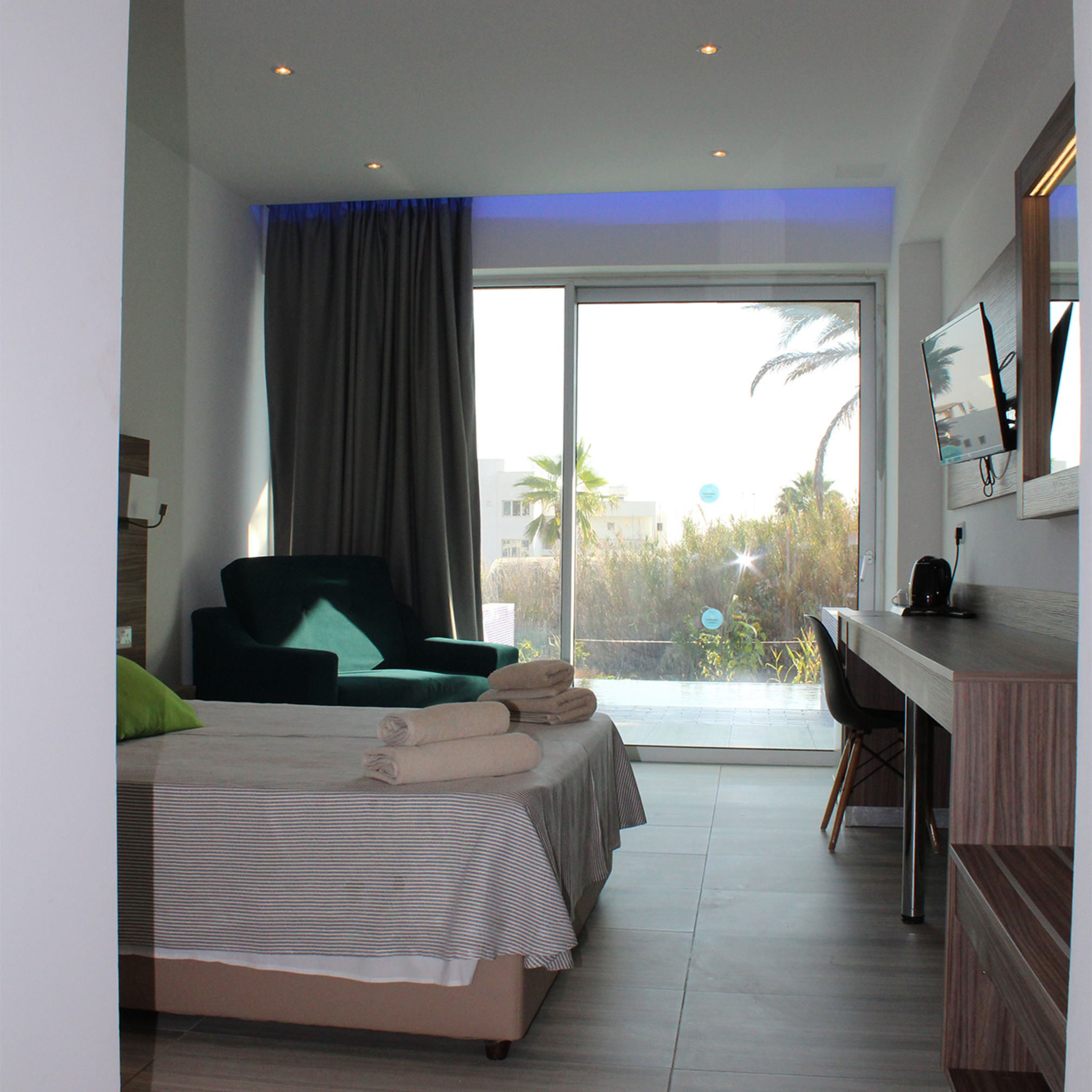 

Bologna - Ayia Napa - Fedrania Gardens Hotel