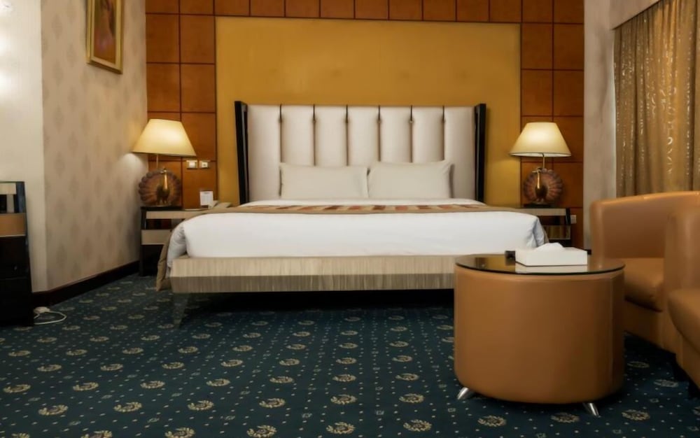 

Milano - Manama - Panorama Hotel and Spa