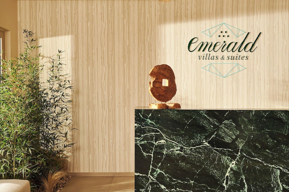 

Venezia - Agios Nikolaos, Zante - Emerald Villas & Suites