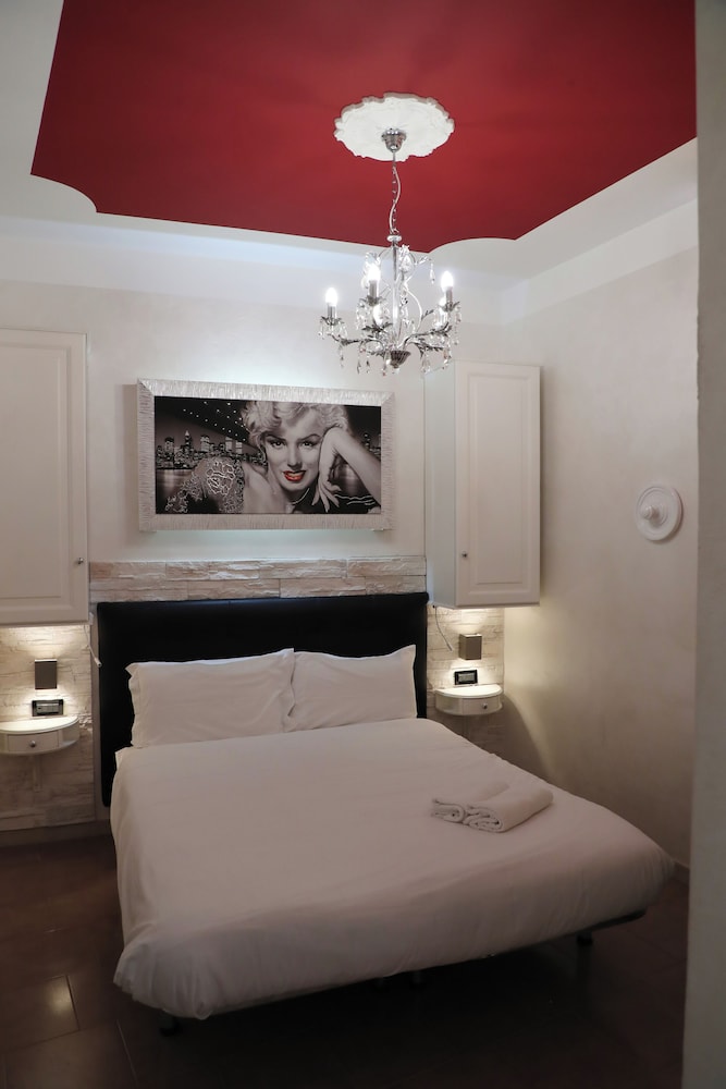 

Catania - Toscolano Maderno - Hotel Central Giacomini