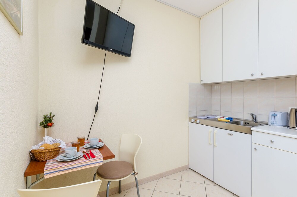 

Milano - Čilipi - Guesthouse Somnium