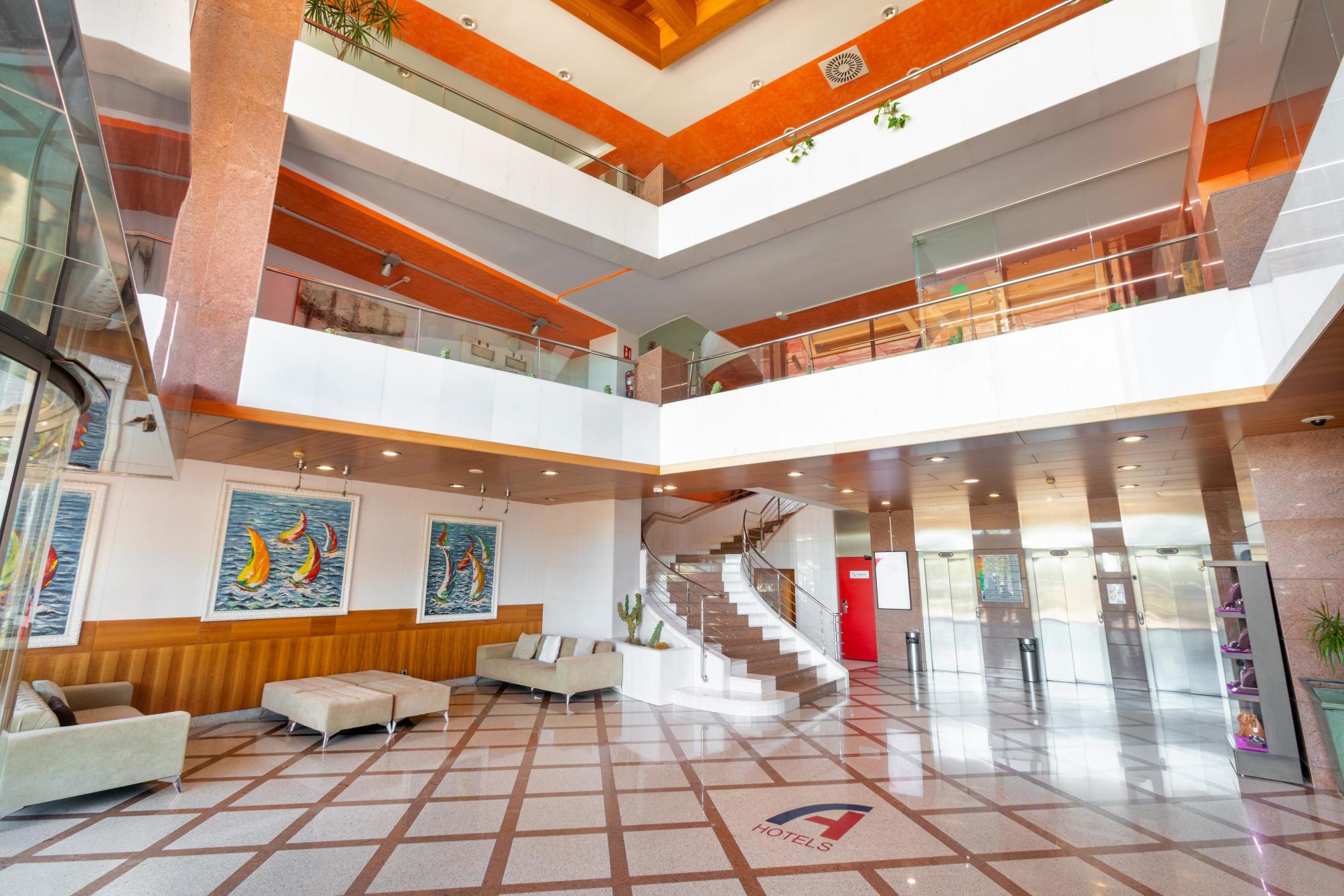 

Roma - Castelldefels - Alexandre Hotel Frontair Congress