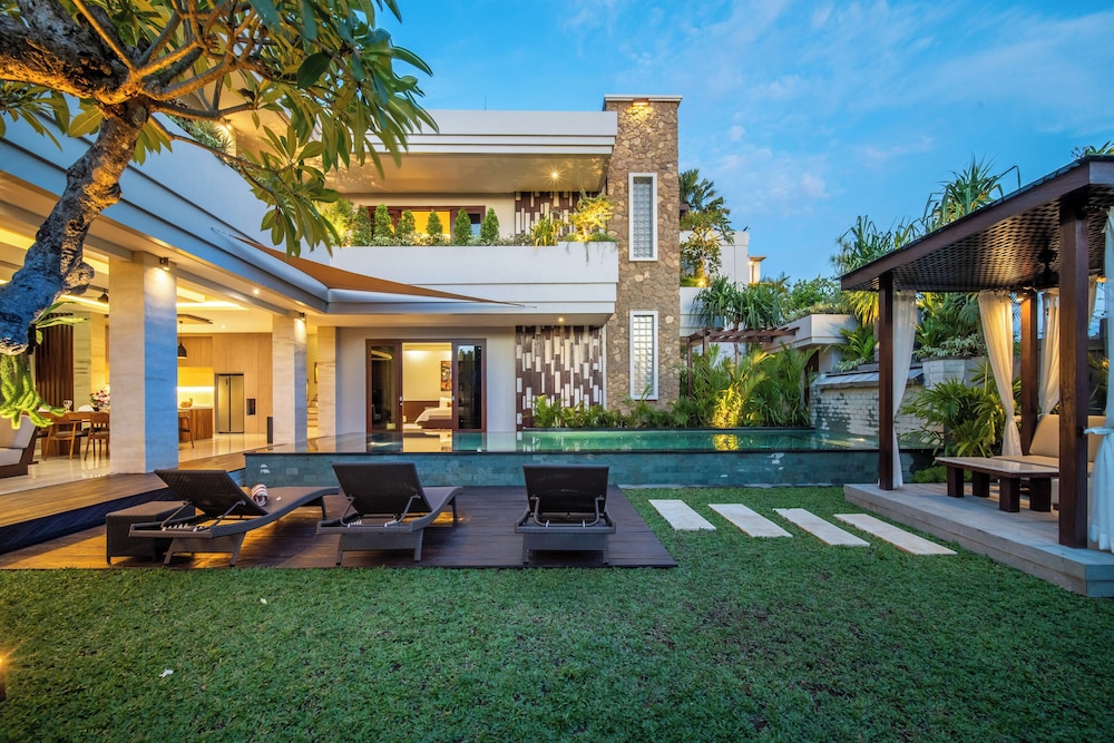 

Roma - Bali, Indonesia - The Amarta Villa
