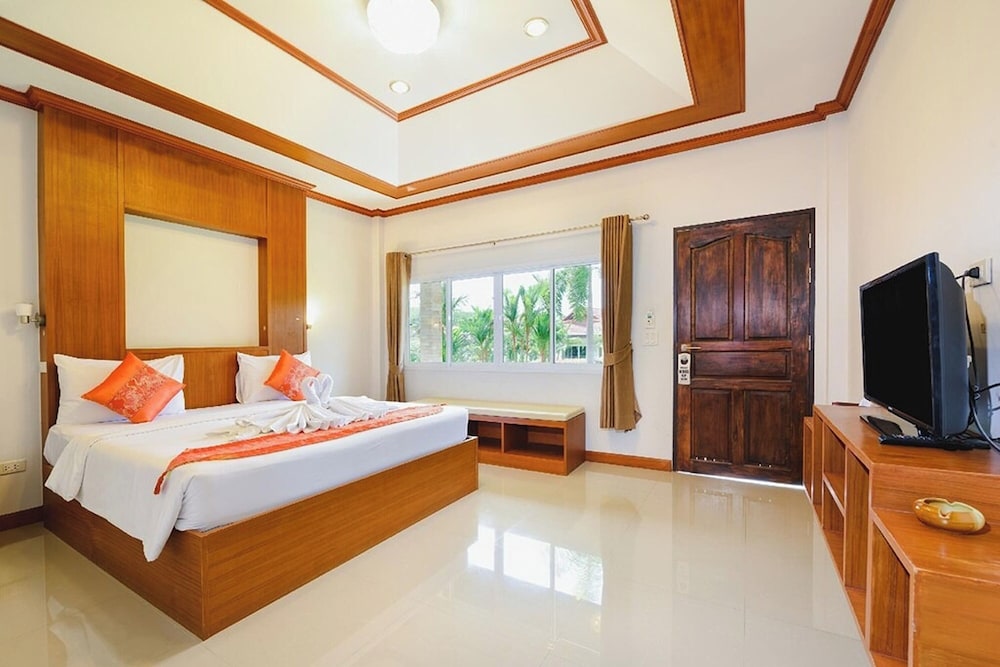 

Venezia - Sa Khu - Phuket Airport Villa