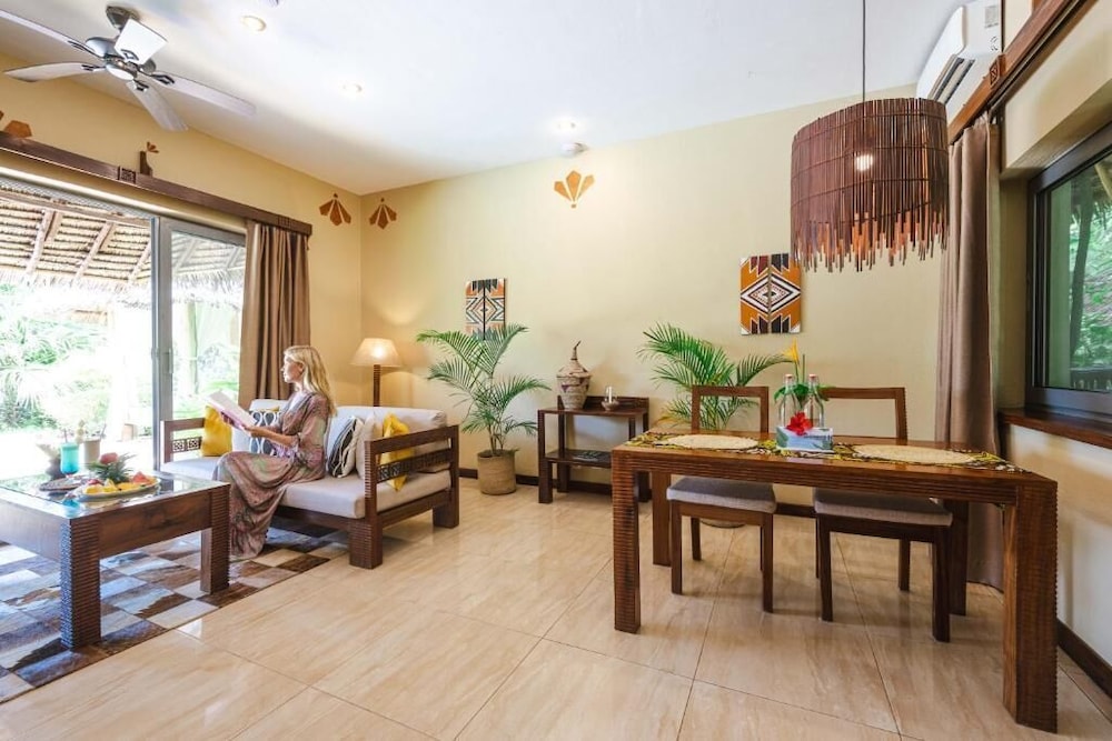 

Roma - Mangapwani - Zanzi Resort