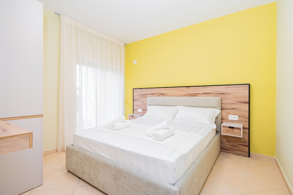 

Catania - Golem - ApartHotel EDA