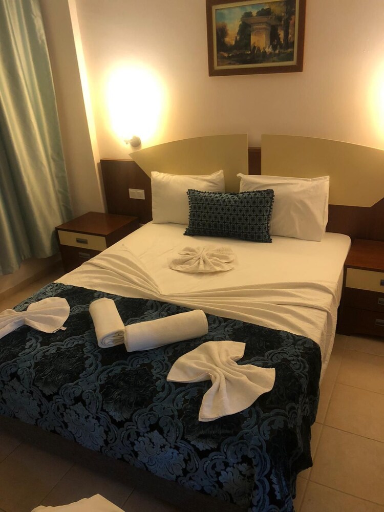 

Milano - Kemer - Hamir hotel