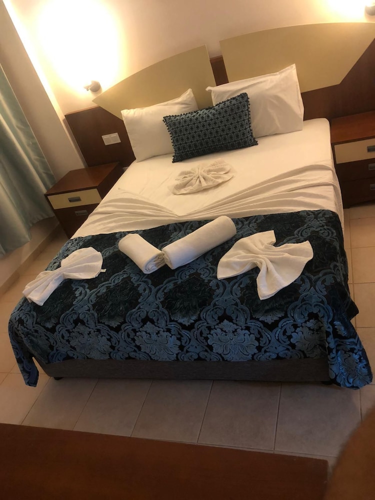 

Bari - Kemer - Hamir hotel