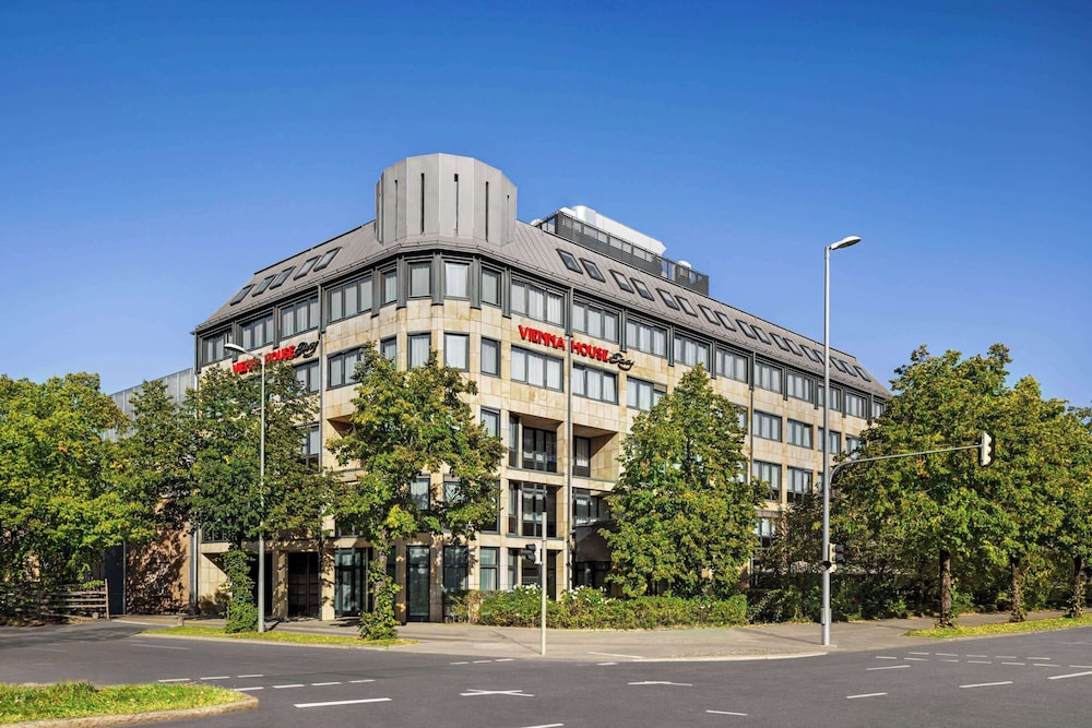 

Lamezia Terme - Monaco di Baviera - Vienna House Easy by Wyndham München