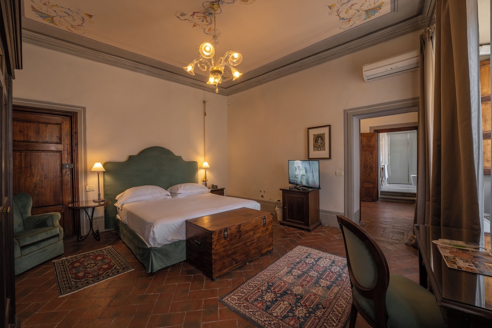 

Bari - Castellina in Chianti - Palazzo Leopoldo Dimora Storica & Spa