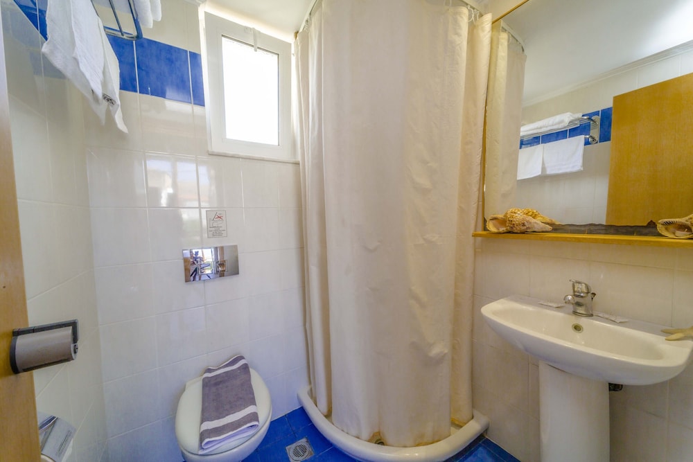 

Roma - Kiotari - Amaryllis front beach hotel