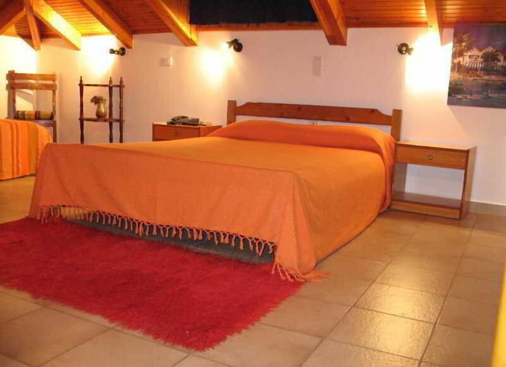 

Catania - Archea Pissa - Athina Hotel