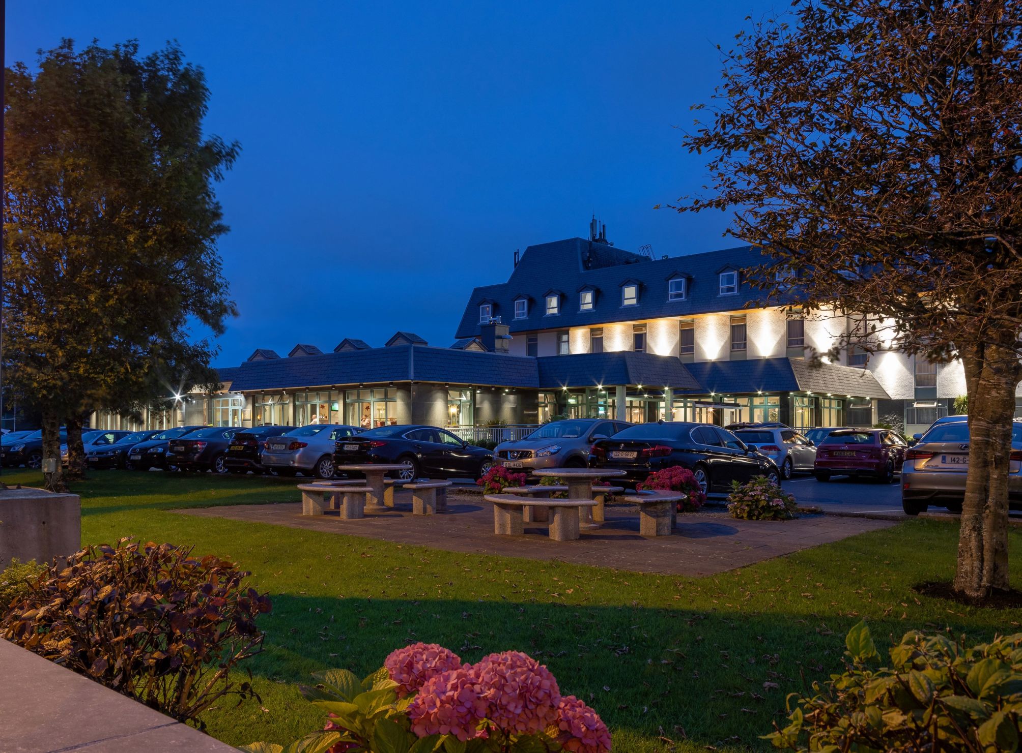 

Roma - Galway - Flannery's Hotel