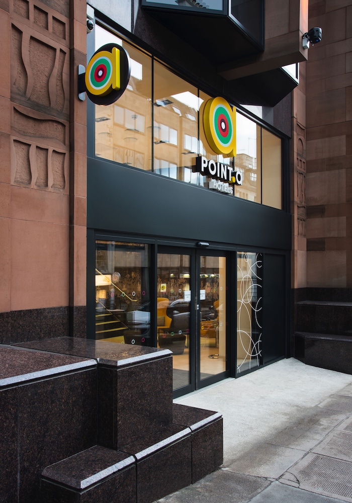 

Bologna - Glasgow - Point A Hotel Glasgow