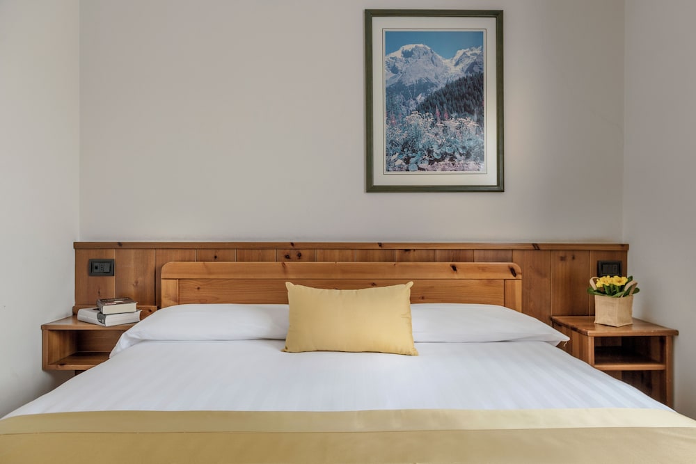 

Bologna - Valdisotto - Cristallo Hotel Residence