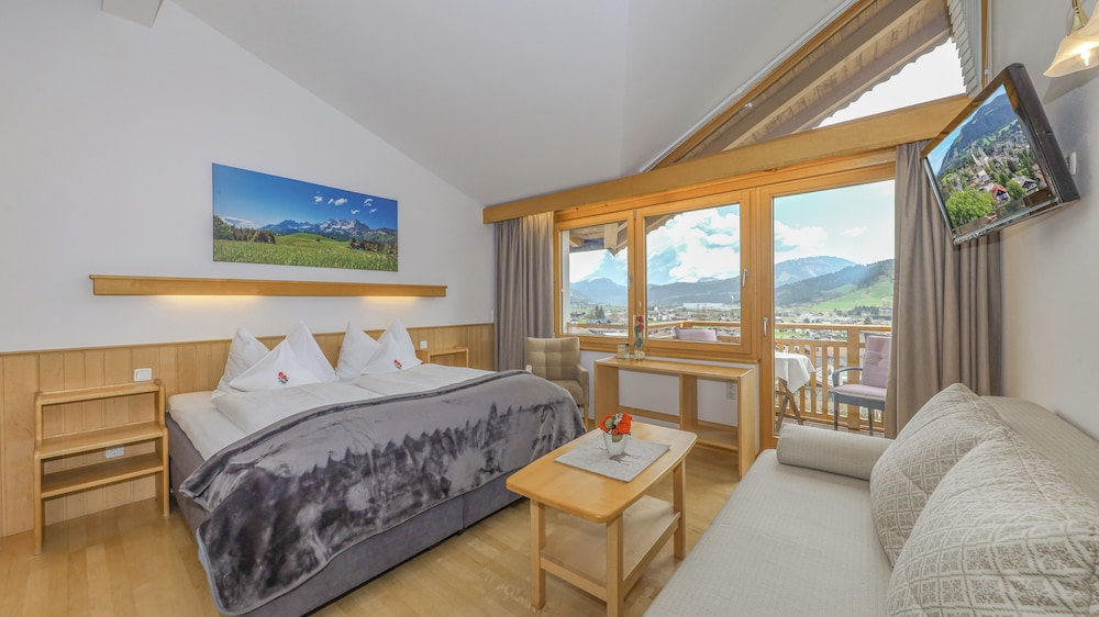 

Catania - Kitzbühel - Gartenhotel Rosenhof bei Kitzbühel