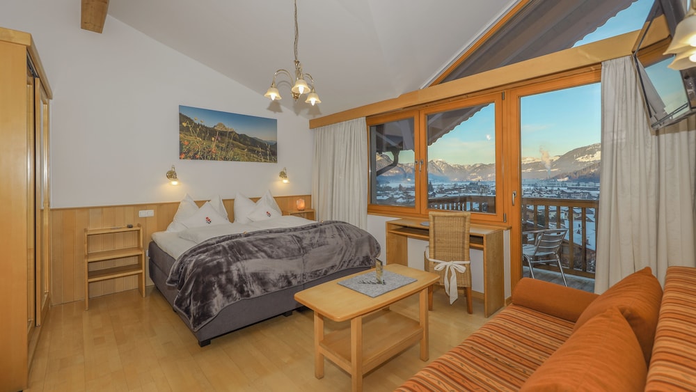 

Venezia - Kitzbühel - Gartenhotel Rosenhof bei Kitzbühel