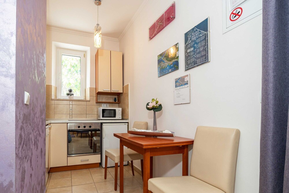 

Bologna - Costa di Dubrovnik, Croazia - Apartments & Room Frane
