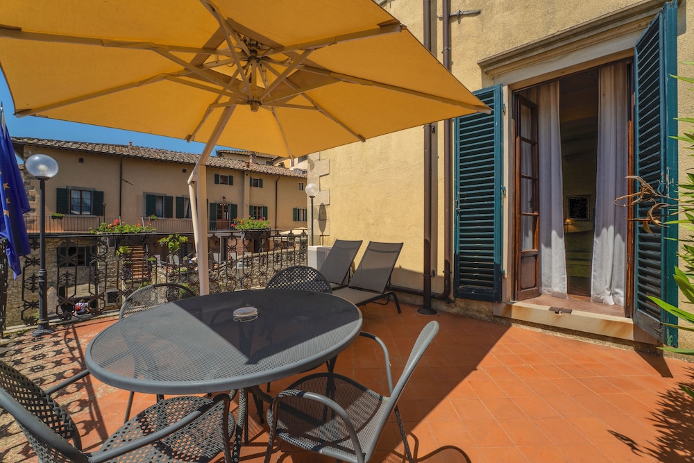 

Bari - Castellina in Chianti - Palazzo Leopoldo Dimora Storica & Spa