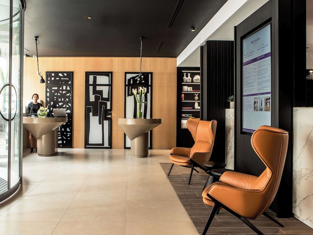 

Napoli - Levallois-Perret - Mercure Paris 17 Batignolles