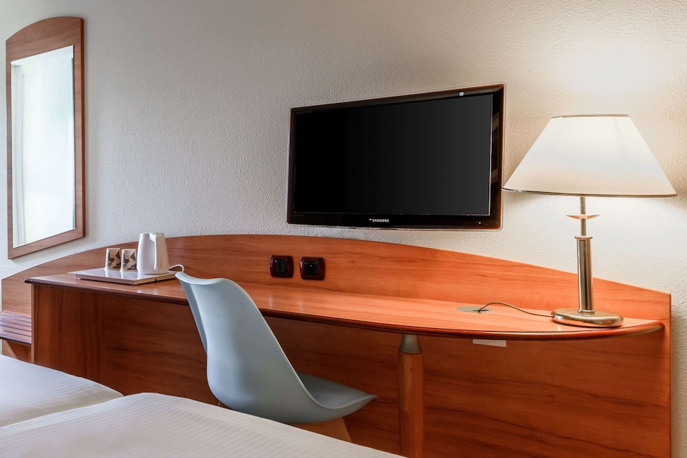 

Bologna - Évreux - Comfort Hotel Evreux
