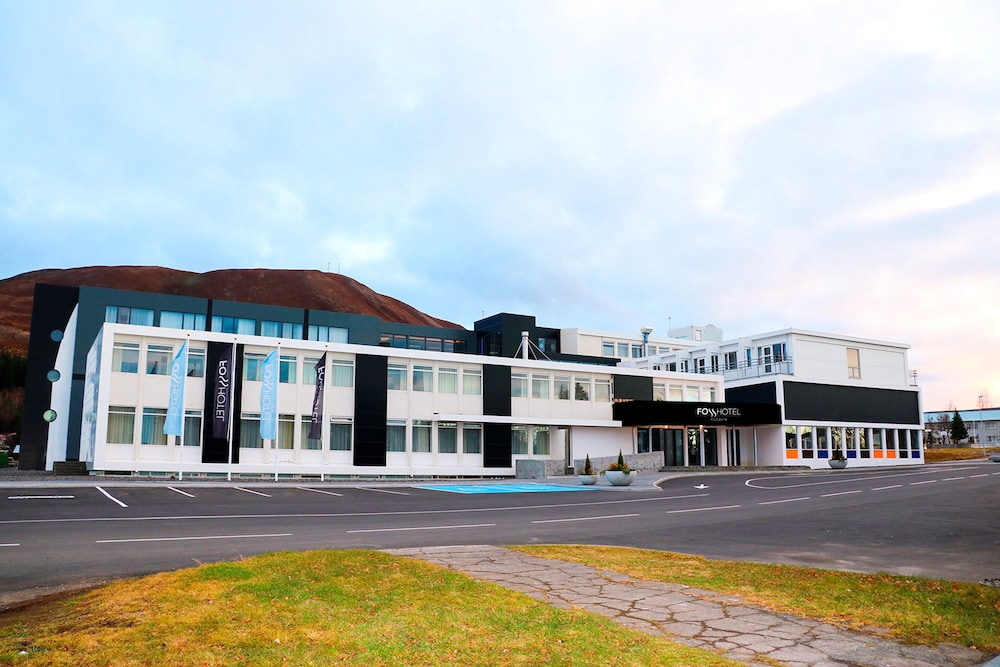 

Napoli - Húsavík - Fosshotel Husavik