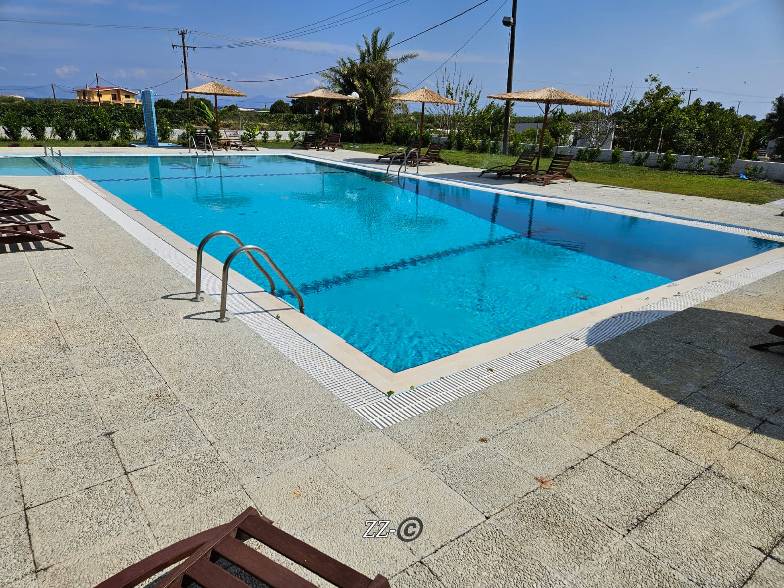 

Roma - Theologos, Rhodes - Ayit Hotel