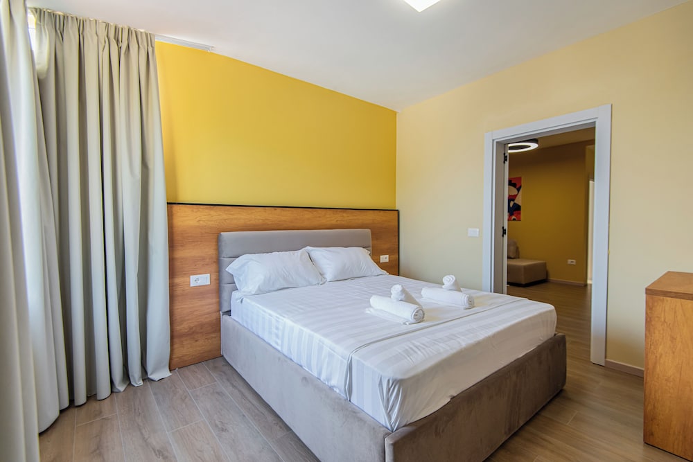 

Milano - Golem - ApartHotel EDA