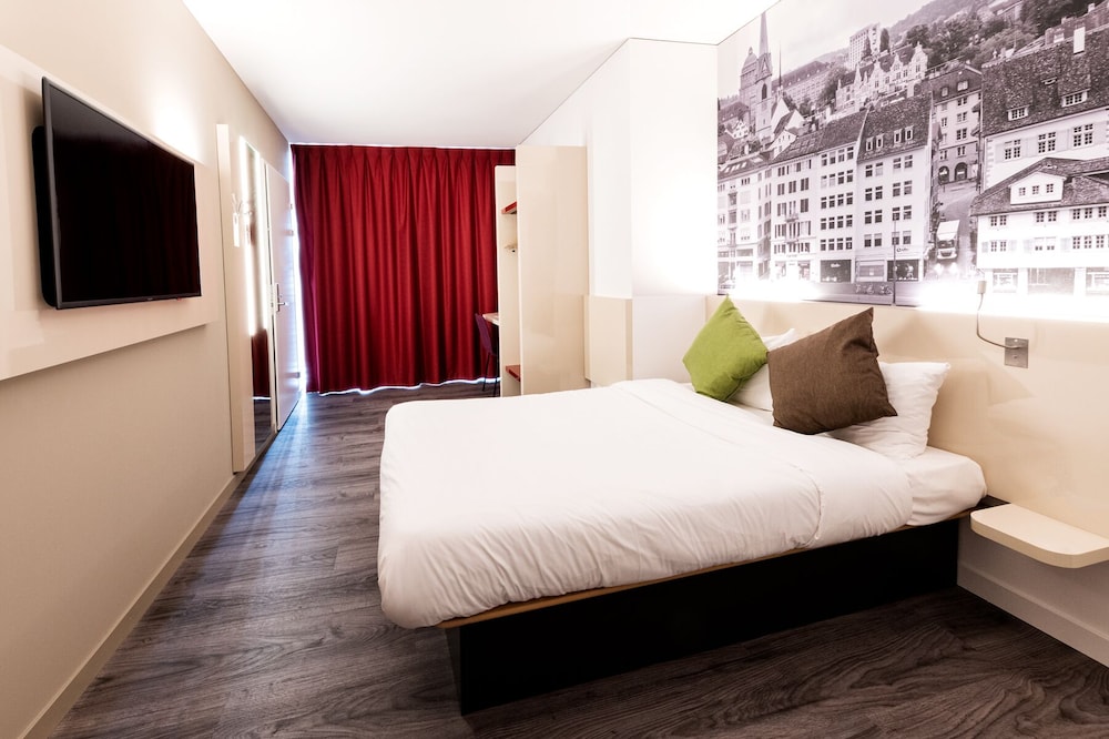 

Roma - Zurigo - B&B HOTEL Zürich Wallisellen