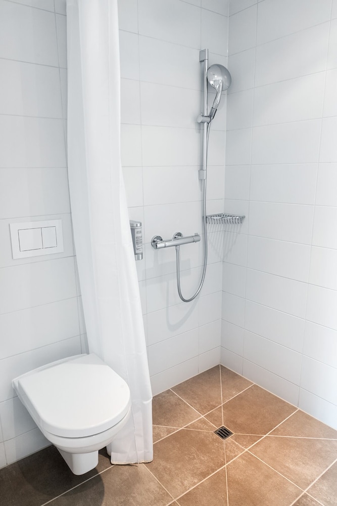 

Roma - Zurigo - B&B HOTEL Zürich Wallisellen