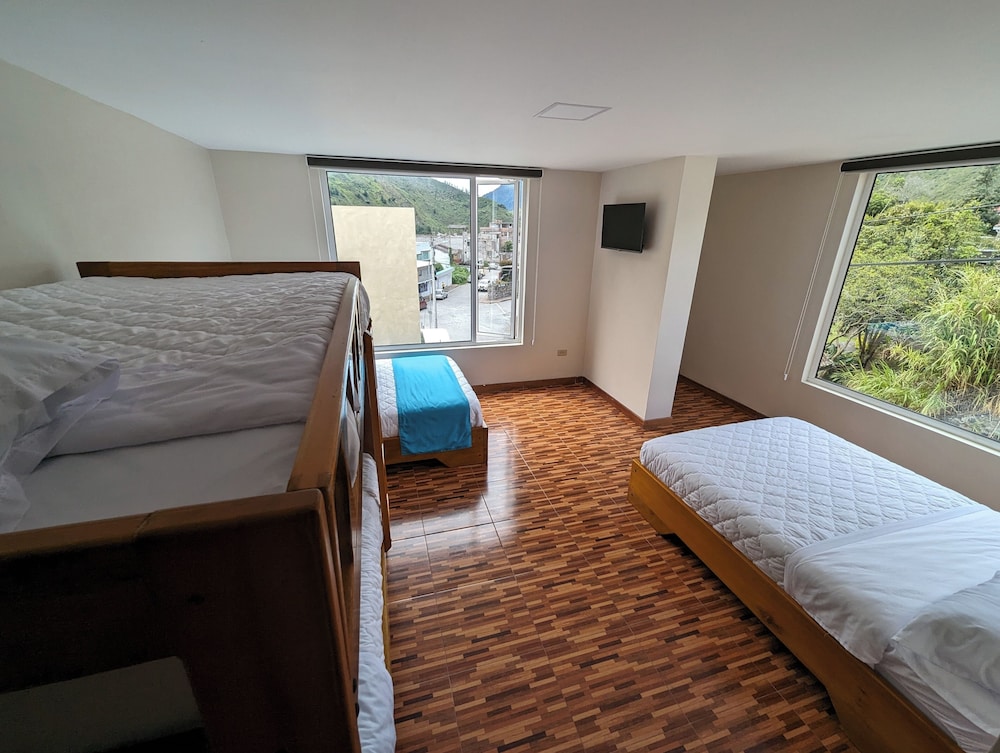 

Roma - Baños - Shannon 360 Hotel