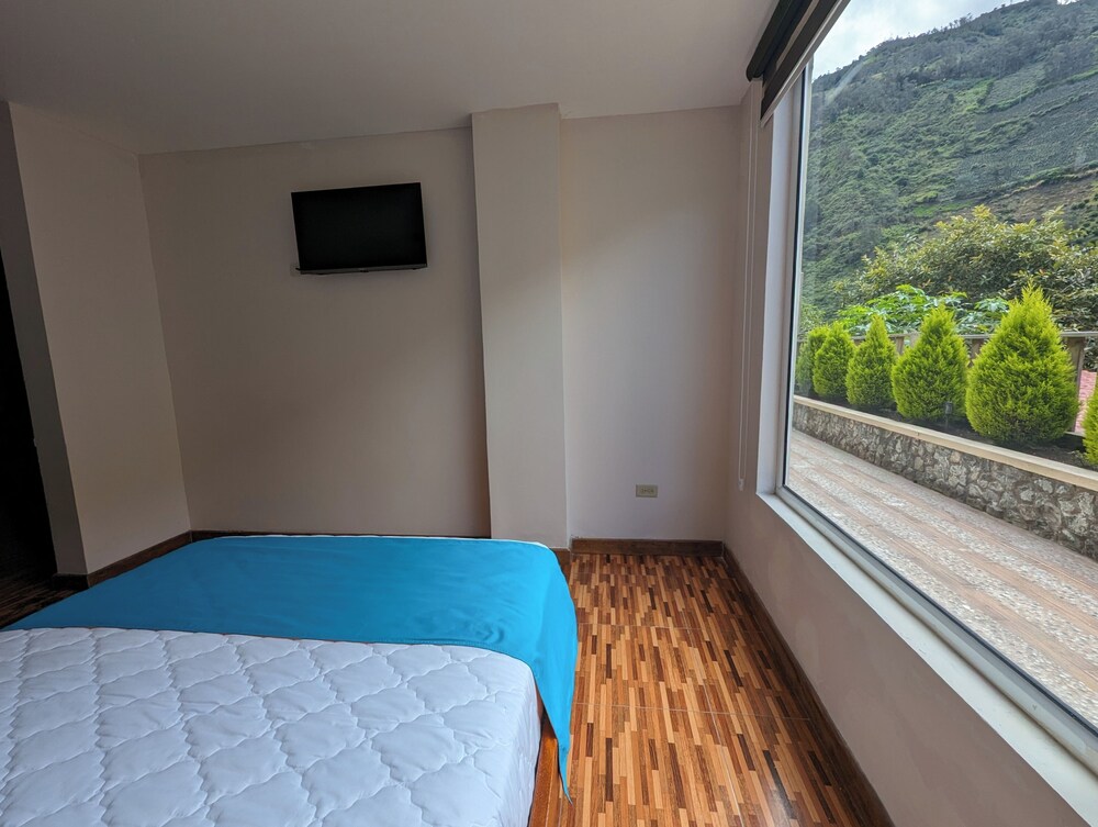 

Bologna - Baños - Shannon 360 Hotel