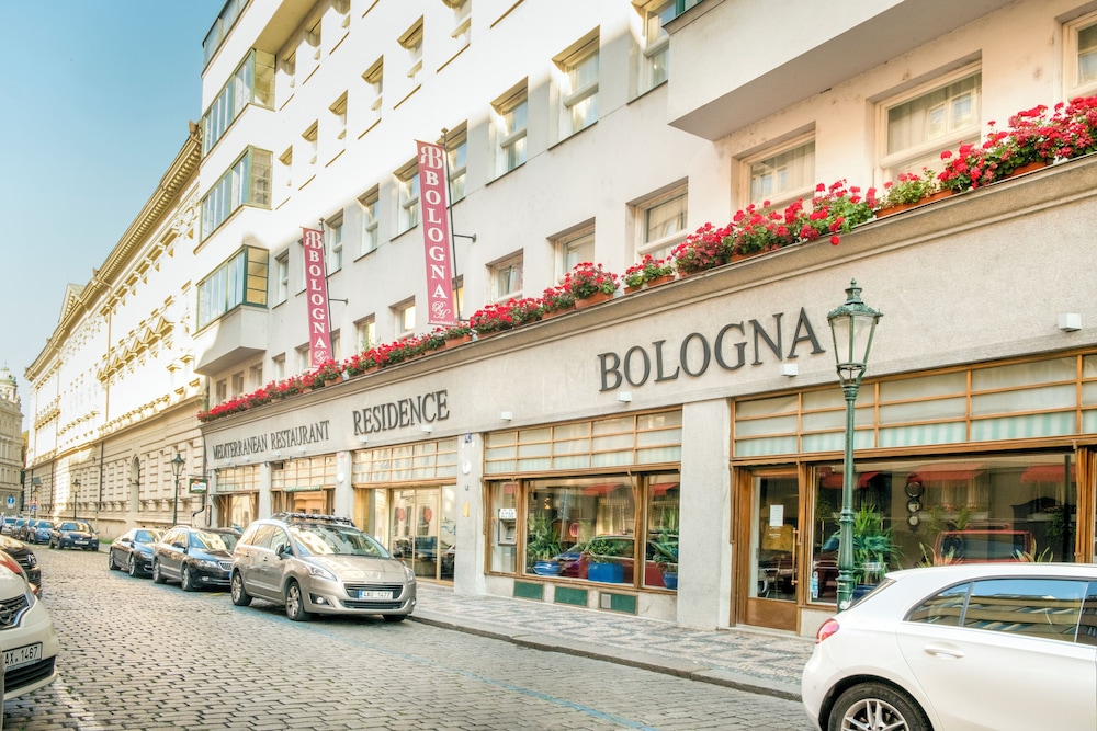 

Cagliari - Praga - Hotel Bologna
