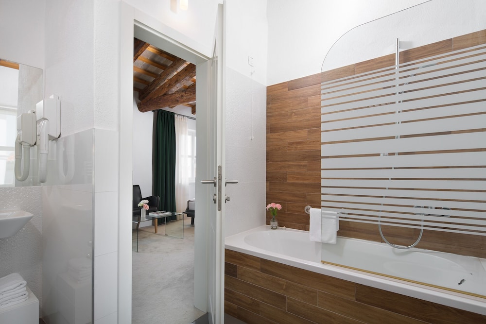 

Roma - Barbariga - Hotel La Grisa