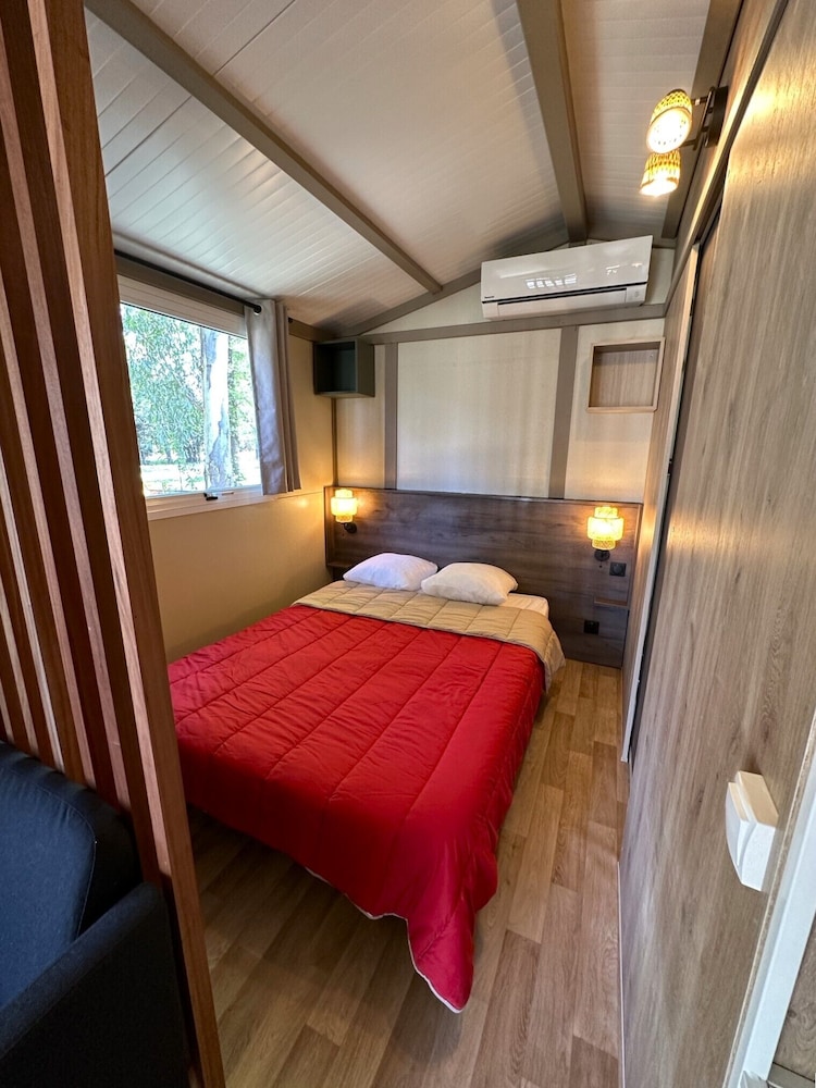 

Milano - Calvi - Camping Dolce Vita