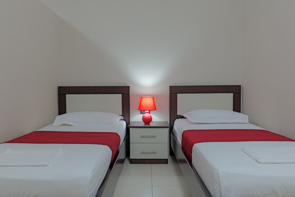 

Torino - Ksamil - Hotel Heksamil