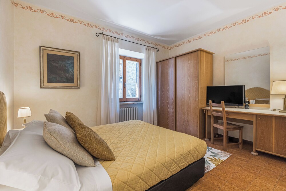 

Milano - Passignano sul Trasimeno - Relais La Fattoria
