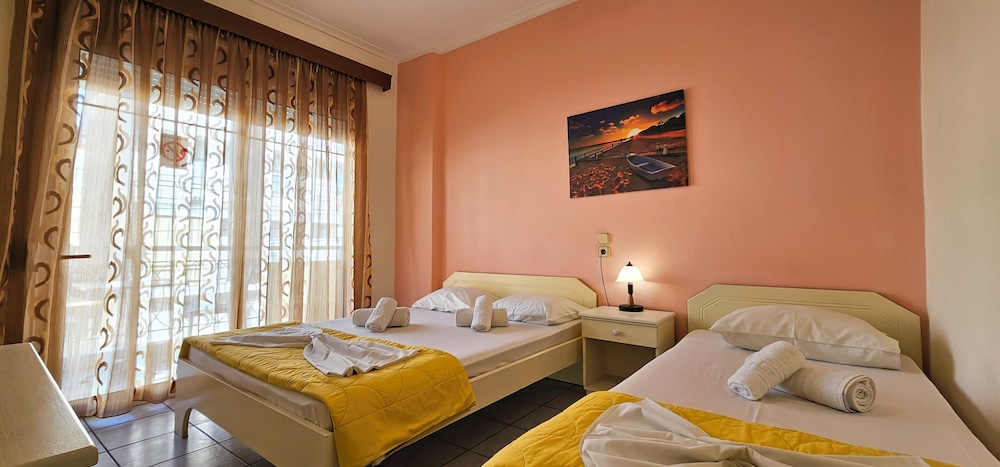 

Roma - Paralía - Chariclia Hotel