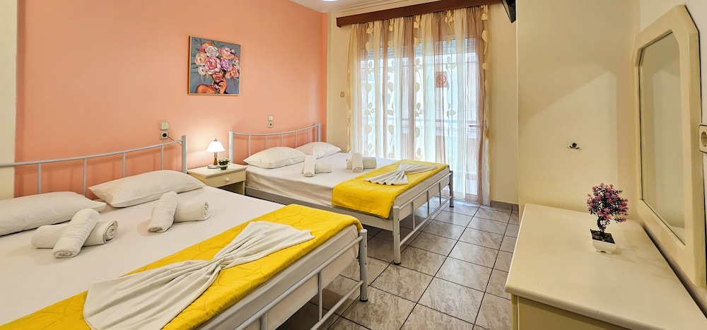 

Bologna - Paralía - Chariclia Hotel