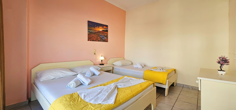 

Roma - Paralía - Chariclia Hotel