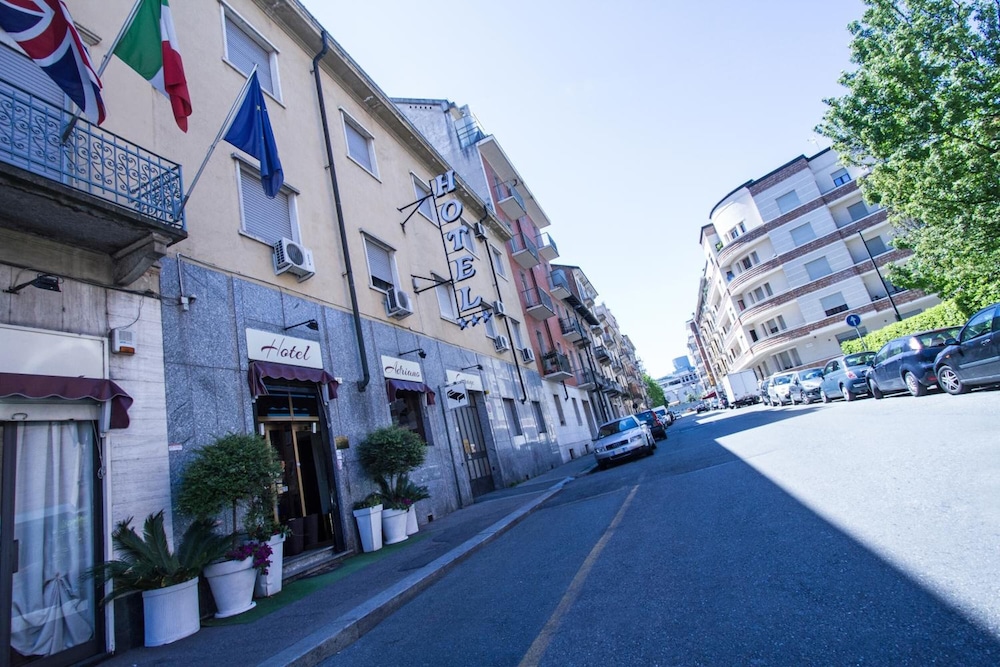 

Napoli - Torino - Hotel Adriano
